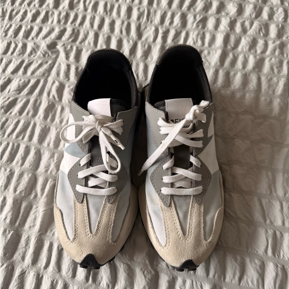 Figs x New Balance Limited Edition size 8 - Picture 3 of 6